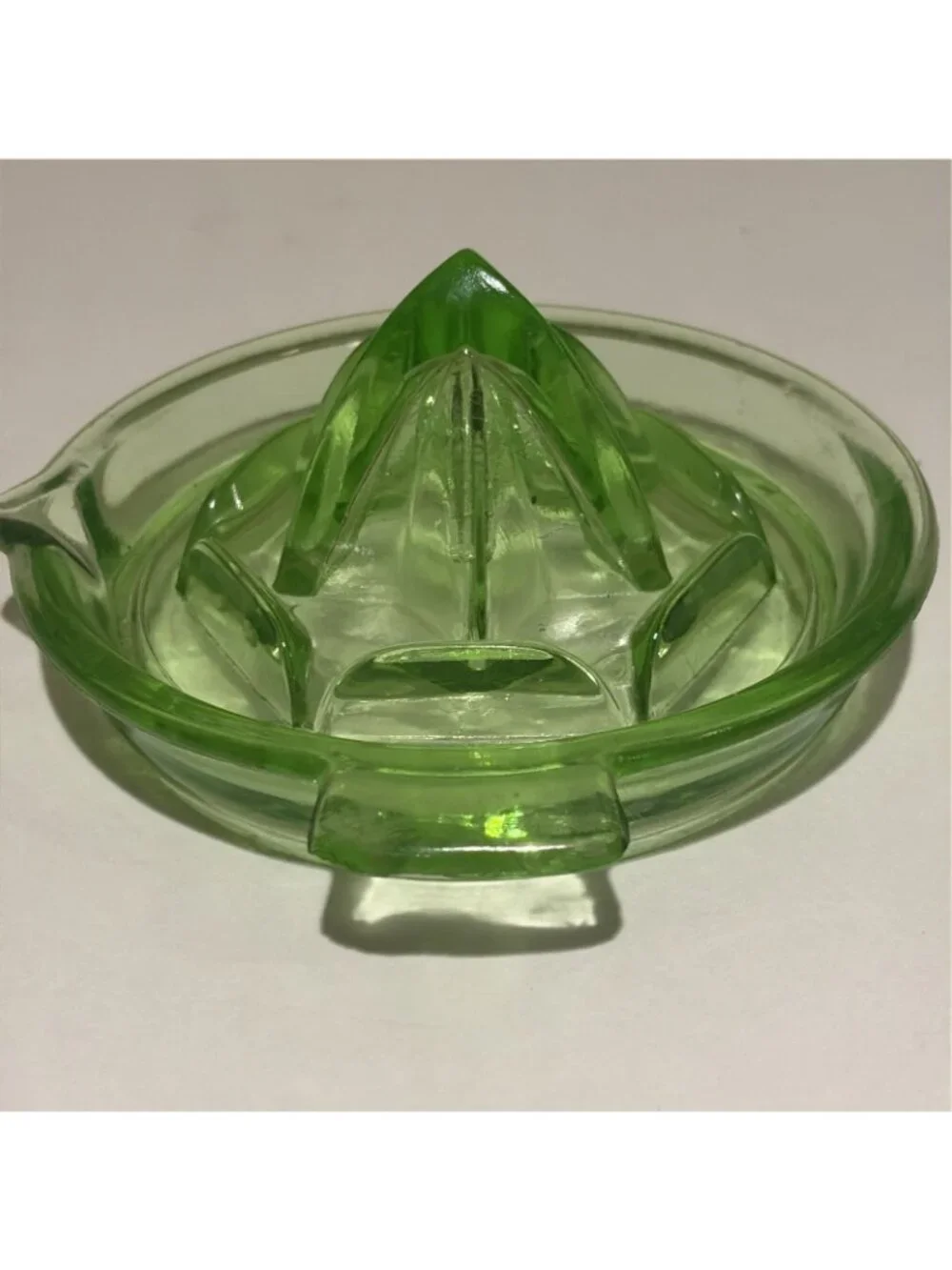Vtg. Green Depression Glass Reamer Uranium Vaseline Citrus Squeezer Lemon Juicer